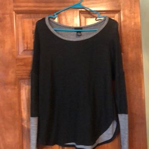 Black and gray sweater size M